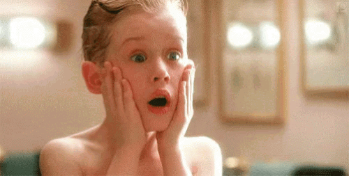 Una piel limpia y exfoliada permitirá que el maquillaje se aplique con mayor facilidad. Si eres nuevo en esto de lavar e hidratarse la cara, puedes probar el limpiador facial Naturals de Neutrogena (6,25 $ en Amazon) y la loción hidratante de Clean and Clear (5,59 $ en Amazon).