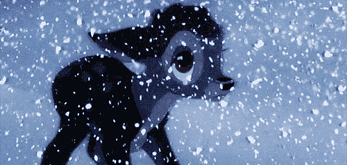 Esos grandes y tristes ojos de Bambi cuando llama a su madre en una tormenta de nieve. TE ROMPEN EL CORAZÓN.