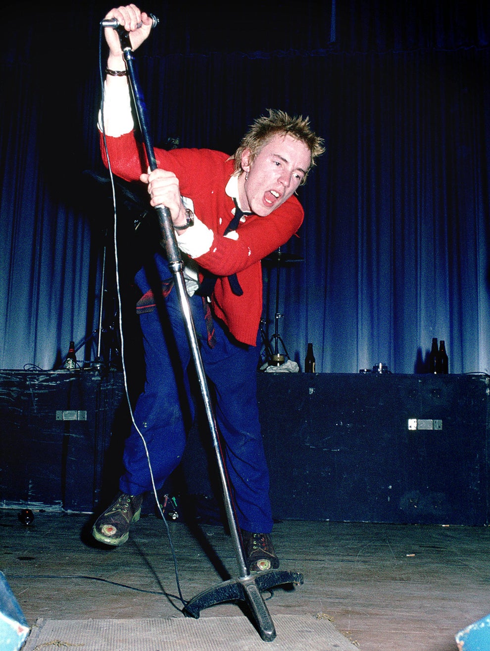 23 Iconic Pictures Of Rock 'N' Roll's Greatest Performers