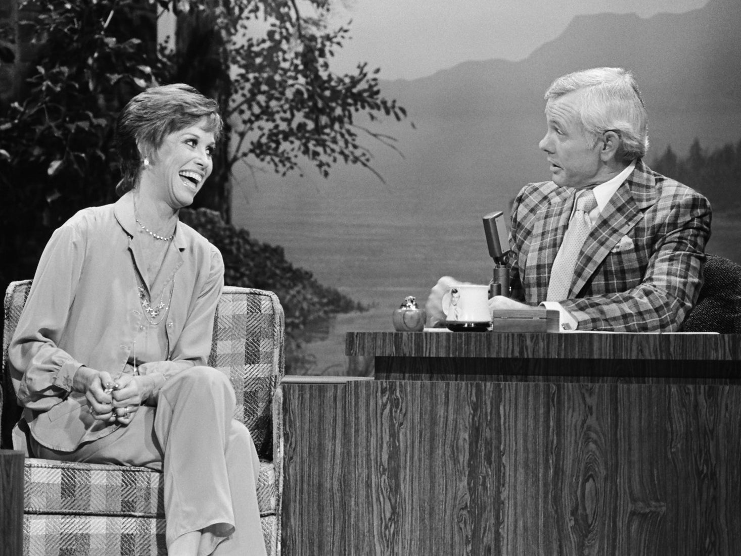 A Look Back At The Life Of Mary Tyler Moore In Pictures