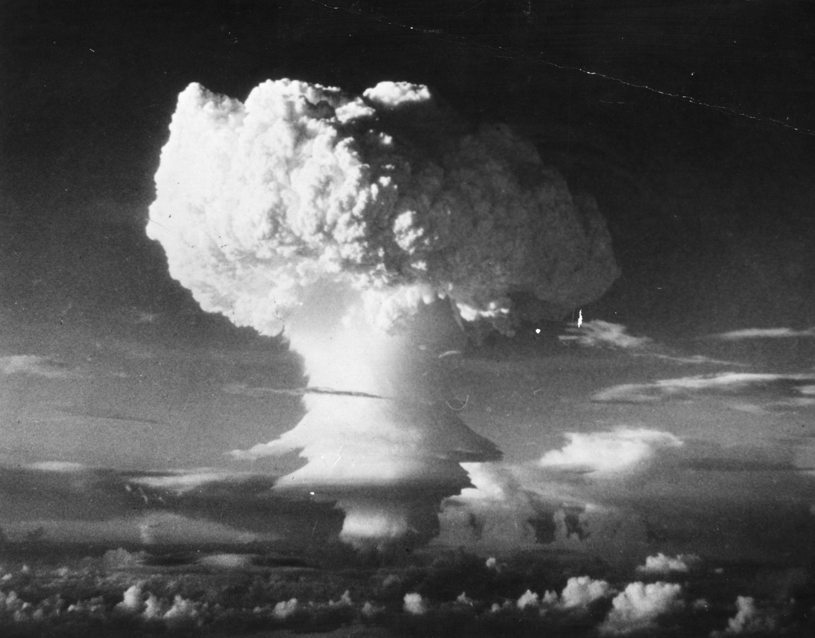 アメリカの核実験=1952年11月、マーシャル諸島のエニウェトク環礁