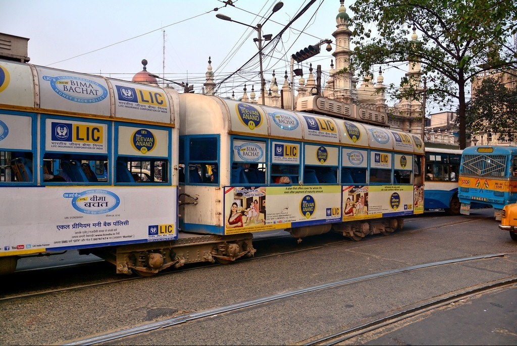 Most Indian cities don’t have tram systems anymore, with Kolkata being an exception. If you don’t pay the toll or pay for less than the distance that you travel, you can be fined ten rupees!