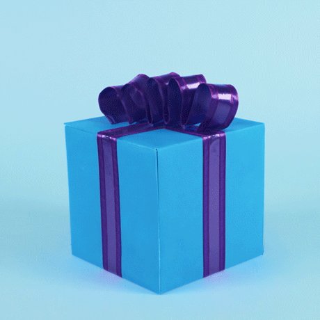 "Estoy encontrando algunos regalos relativamente baratos para enviar anónimamente vía Amazon a algunos cuantos amigos solteros que tengo (soy de mediana edad, la mayoría de mis amigos están en relaciones). Algo para hacer el día de otras personas más brillante, ya que hacer a otra gente feliz me hace feliz."– Matt Michaud