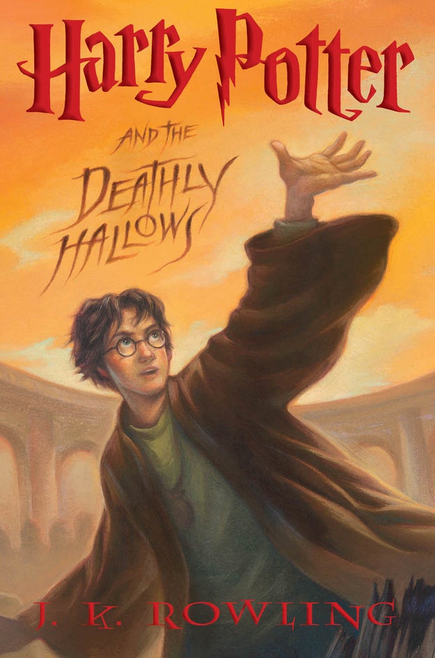 Después de 10 años, los Potterheads lloraron inconsolablemente tras la publicación del último libro de la saga.
