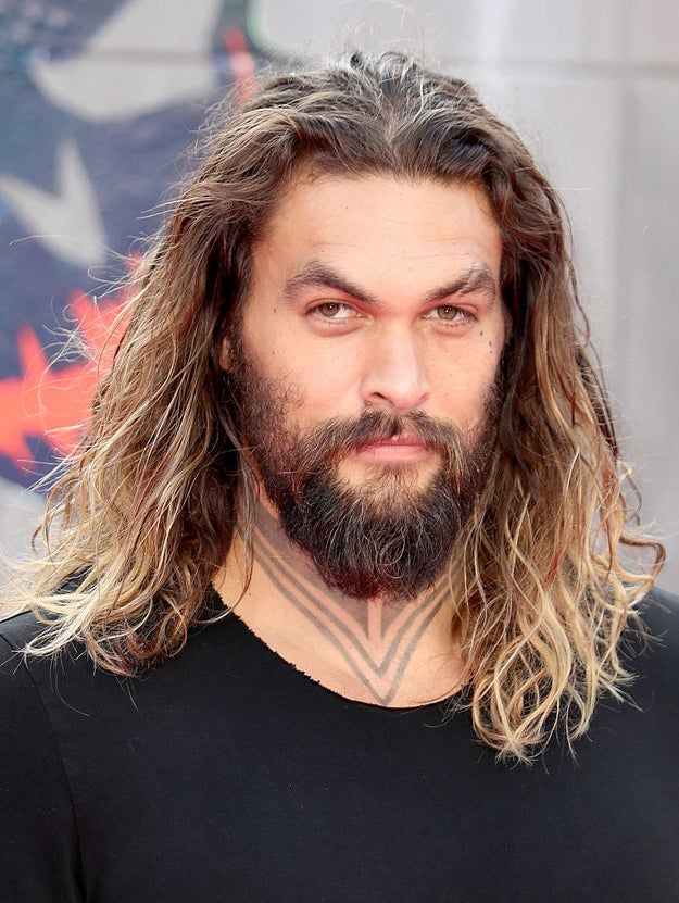 Jason Momoa Is Literally Twice The Size Of His Bodyguards