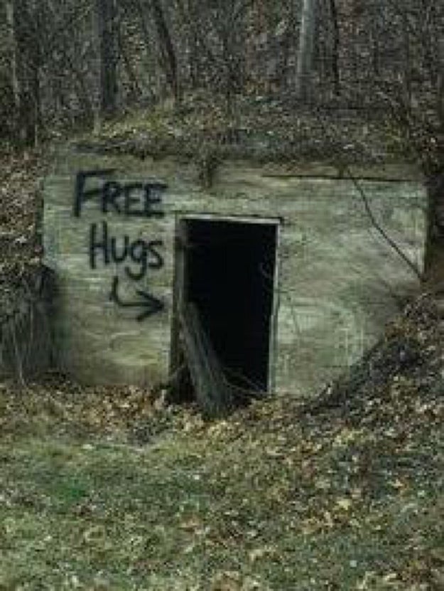 Free hugs 
