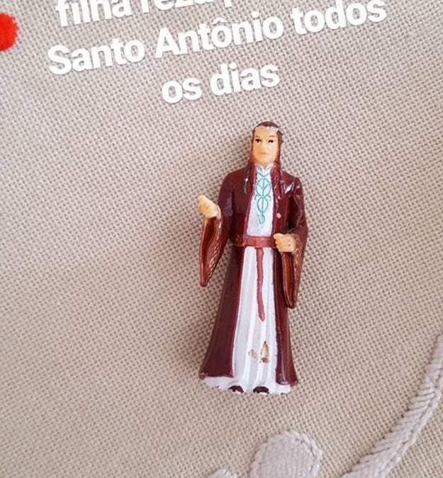 Ou o "Santo Antônio dos Anéis".