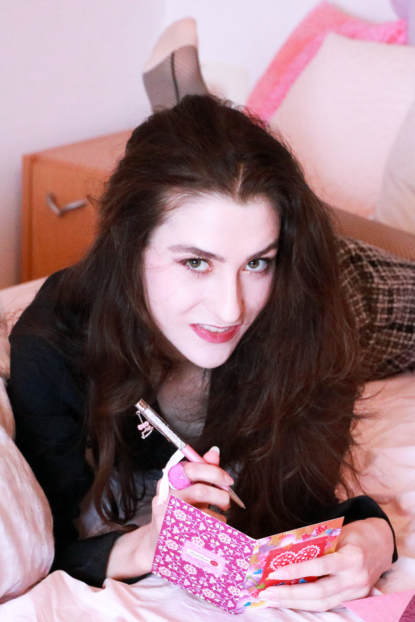 Fashion blogger Veronika Lipar of BrunetteFrom Wall Street sharing how to write a perfect Valentine’s Card