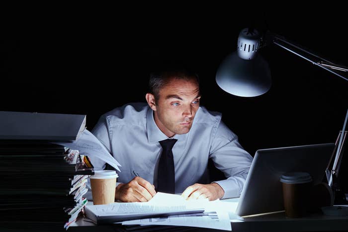 投票 どの段階から許せない 人前でイチャイチャするカップル 投票 どの段階から許せない 人前でイチャイチャするカップル
