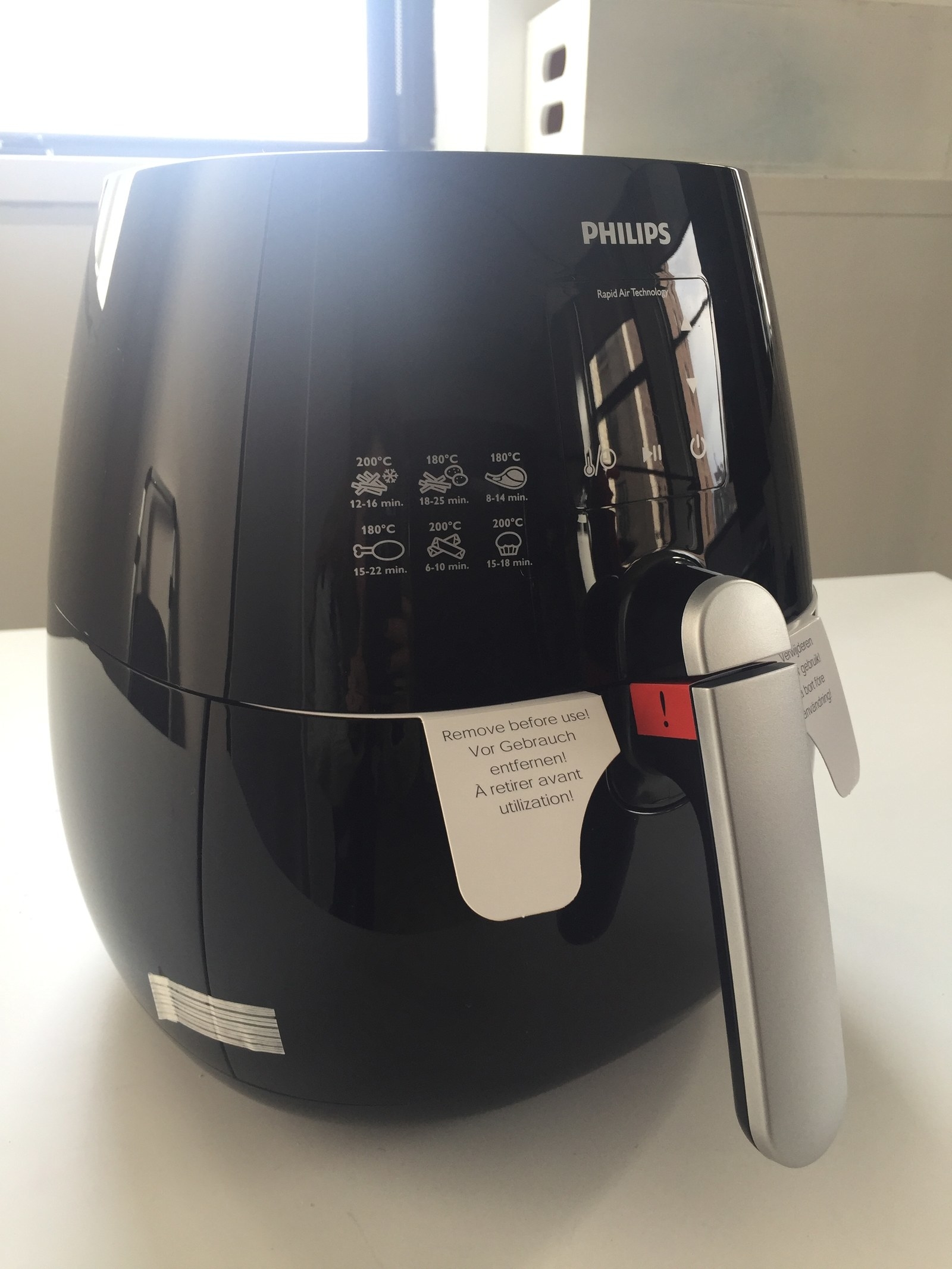 I Tried The Airfryer Kitchen Gadget That's All Over The Internet