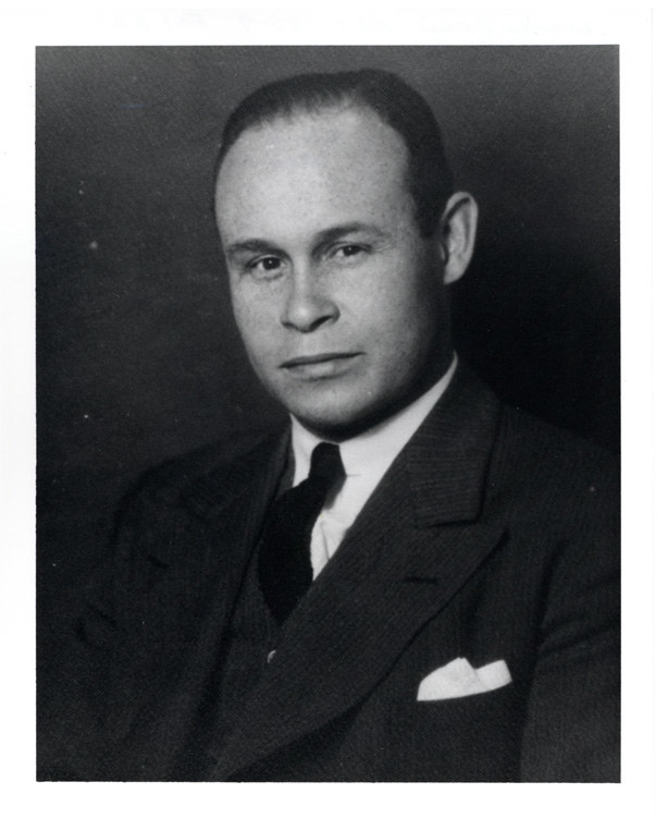 Dr. Charles Drew: the surgeon who pioneered research on blood plasma for transfusions and helped organize the first large-scale blood bank in the US.