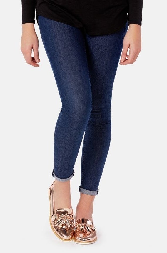 28 Inexpensive Clothing Stores To Bookmark Right Now