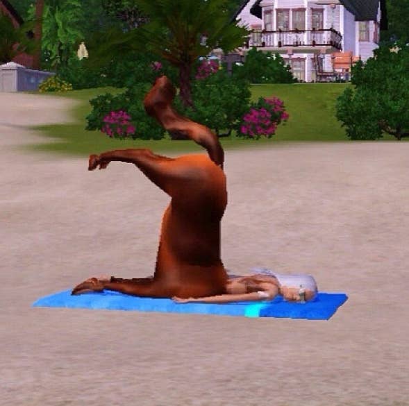 27 Glitches In “The Sims” That Made It The Most Fucked-Up Game Ever