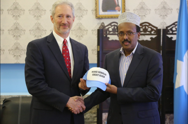 On Friday, the US Ambassador to Somalia, Stephen Schwartz, met with the country's new president, Mohamed Abdullahi "Farmaajo" Mohamed. He brought a gift: