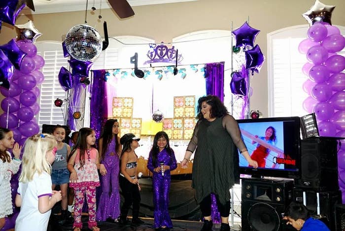 This Girl S Selena Themed Birthday Party Is The Definition Of Amazing