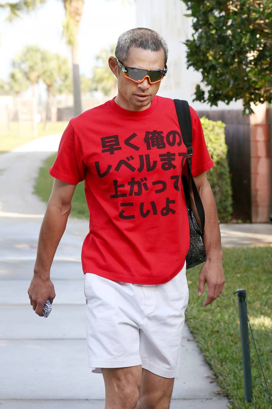 イチロー選手だからこそクールに着こなせる 超おもしろtシャツ13選