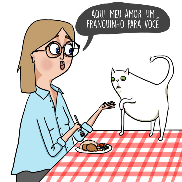 Dividir sua comida humana com o gato e, às vezes, precisar defender sua refeição do ataque de patinhas sorrateiras.