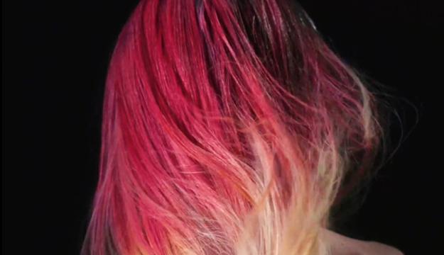 This Amazing Color-Changing Hair Dye Is Like Hypercolor For Your Hair