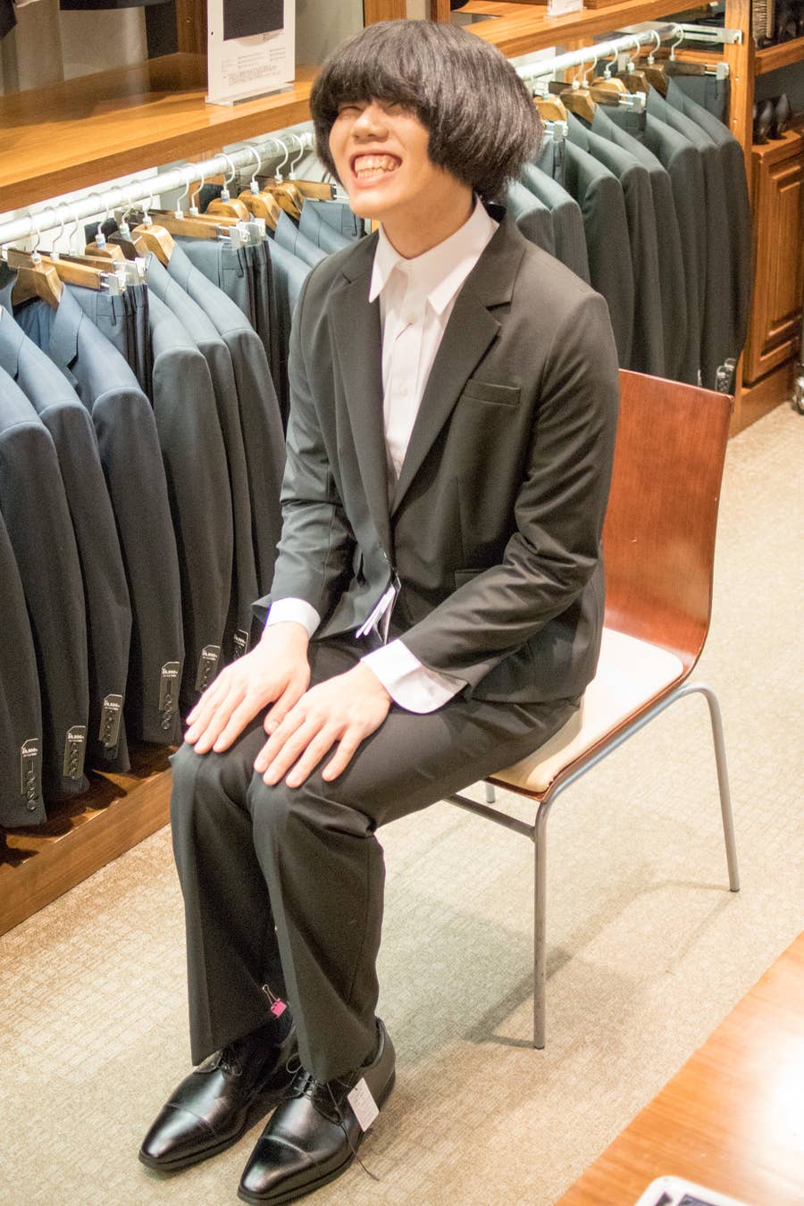 就活と多様な性 男性でも女性でもない心 の大学生は こんなスーツを選んだ