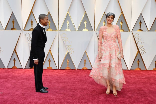 Pharrell y Mimi Valdes comprobaron que no solo el amor es lo que une a las mejores parejas, a veces es la creatividad.