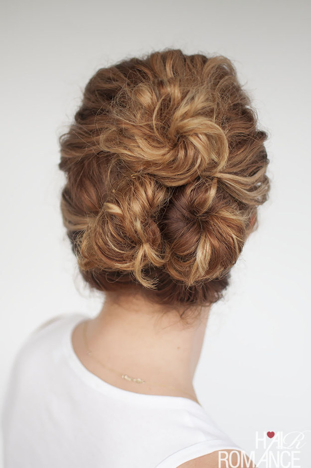 Breezy Days: Quick and Easy Holiday Hairstyles