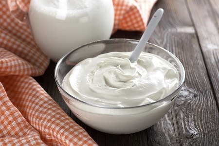 An itchy vagina is very irritating, and could be the result of MANY reasons; from overproducing secretion to wearing the wrong underwear. If you can't get your hands on some Vagisil, then grab some plain unexpired yogurt and rub a pea size amount onto the bothersome areas of your vagina to sooth the itch or burn. The probiotics in yogurt go to work to immediately relieve your itch --until you can get your hands on some medicated anti-itch ointment of course.