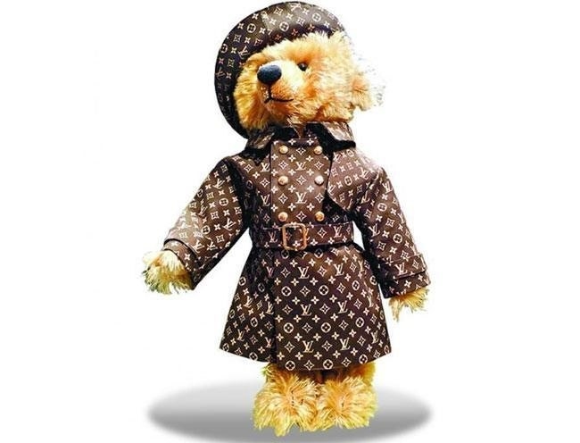 Steiff worked with Louis Vuitton to produce a designer bear. This bear comes with designer coat, hat and a miniature suitcase. This is one for the display case.Priced at: $2.1 million £1.6 Million Available: http://www.steiff.com/en-gb/teddy-bears-cuddly-toys/teddy-bears.html?gclid=CjwKEAiA2abEBRCdx7PqqunM1CYSJABf3qvaiIHOdeAjNo_BFmNPyD7wecw1c9voN2-1ICfaOBqHuhoCjGLw_wcB