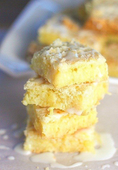 Sort of like the pina colada bars above but with a more subtle coconut flavor.