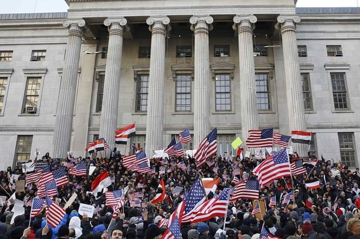 Muslim Civil Rights Groups Are Worried The White House Wants To Shut ...
