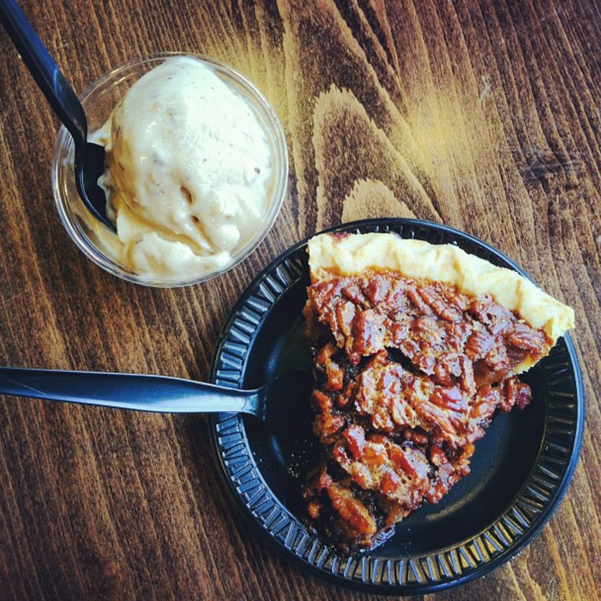 The Best Place To Get Pie In Every State, According To Yelp