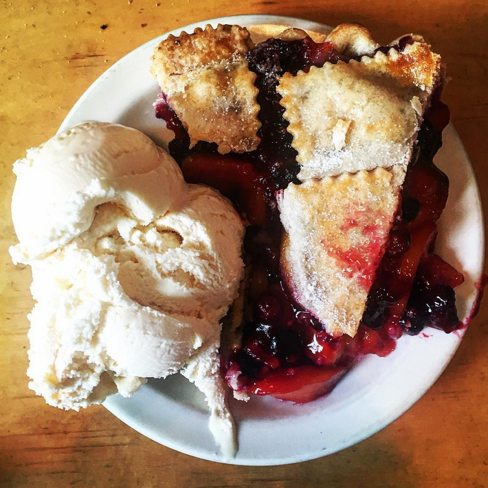 The Best Place To Get Pie In Every State, According To Yelp