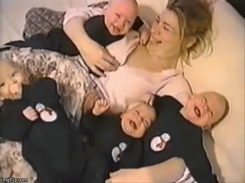 Les enfants font et disent des choses vraiment comiques. C'est vraiment génial.