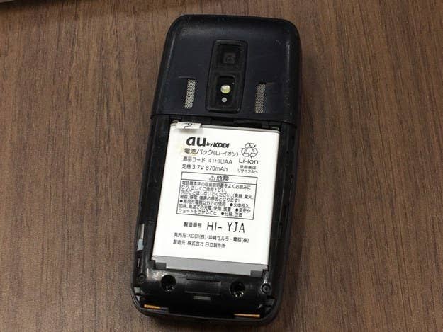 ガラケー 10代には不可能 昔の携帯電話クイズ