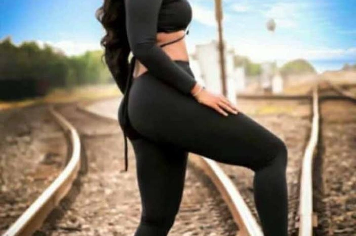 A Teen Was Killed By A Train During A Modeling Photo Shoot On Some ...