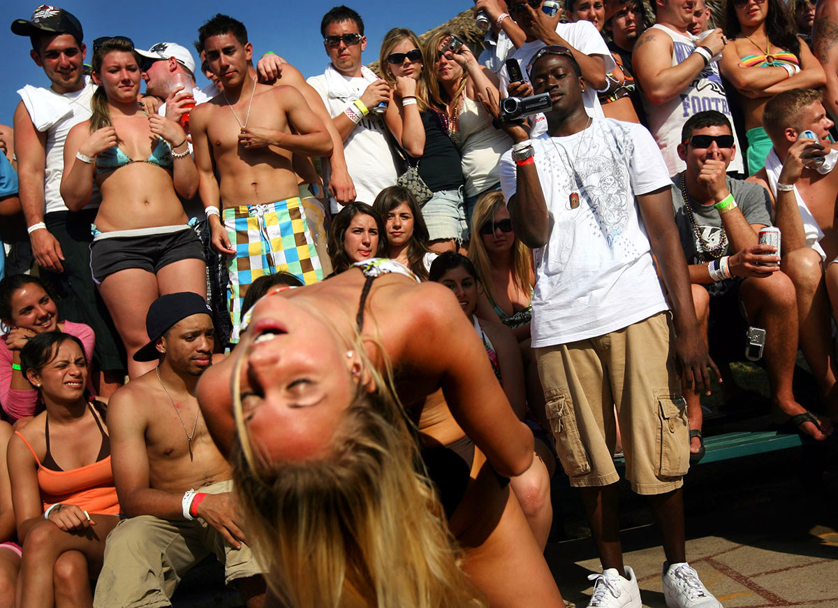 Flesh and booze: Wildest spring break spots