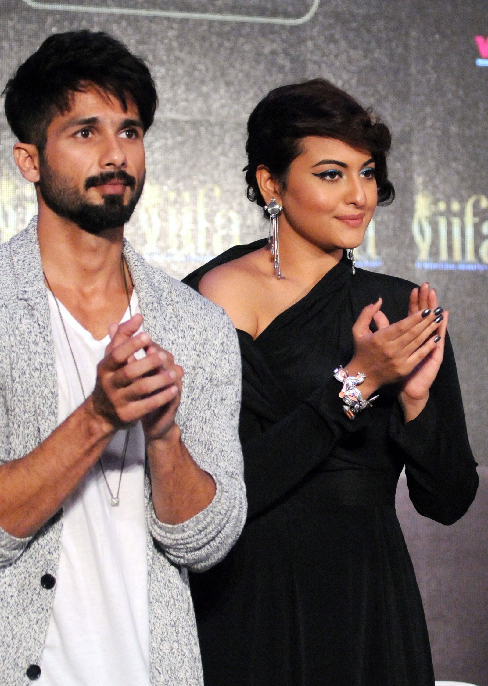 13 Bollywood Couples You Probably Never Knew Were A Thing picture photo