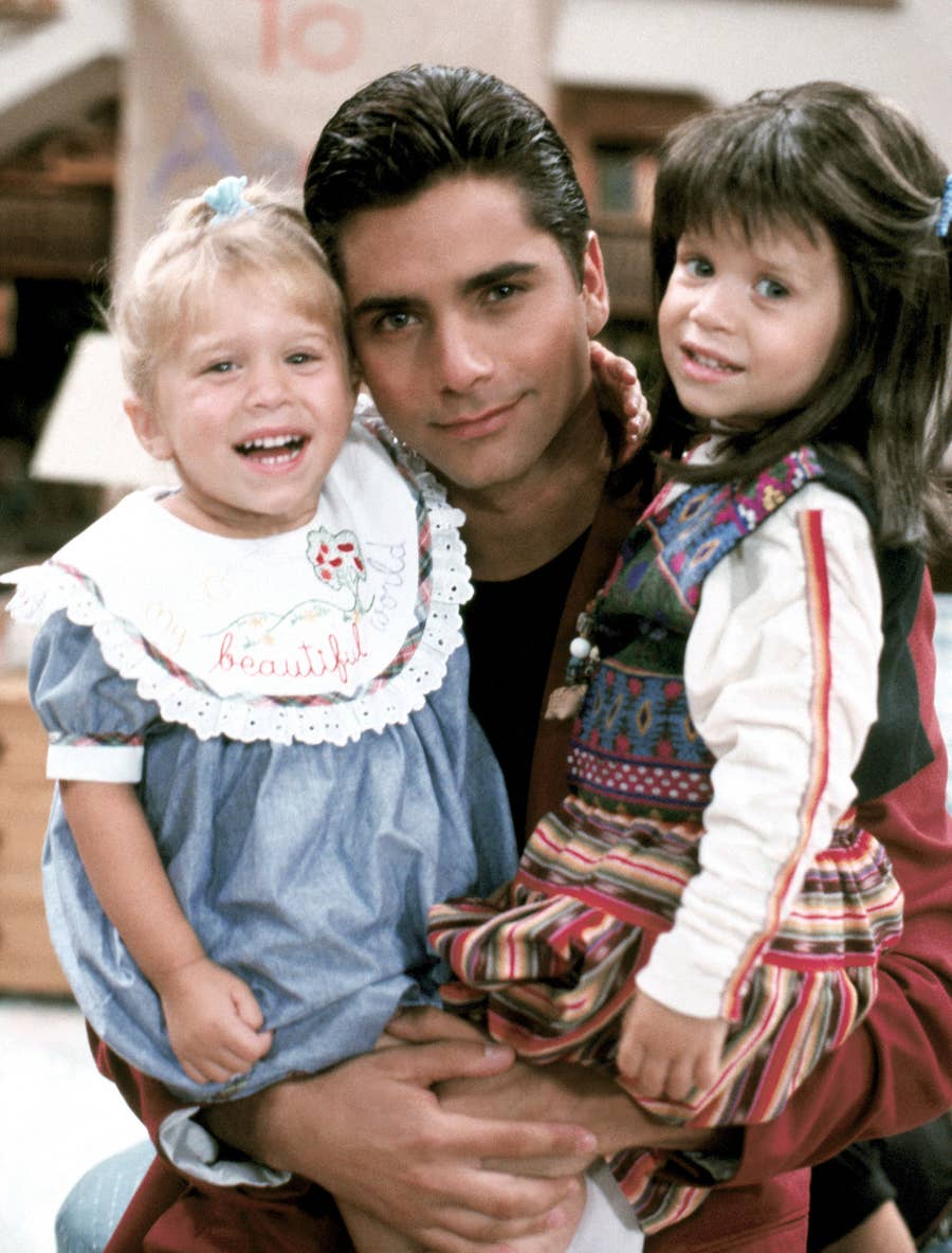 16 Facts Your Probably Don't Know About Mary-Kate And Ashley Olsen, image size:900x1184