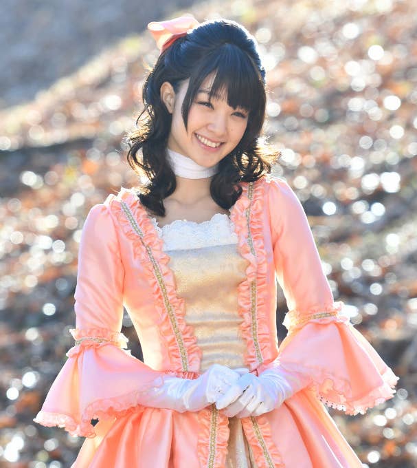 剛力彩芽さんのカワイすぎるコスプレ七変化を見れば きっと誰もが恋に落ちる