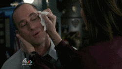 In hindsight, I guess I’m not surprised Elliot Stabler left the job. I probably would have left after the first 20 minutes but Elliot Stabler wasn’t a quitter and he showed his dedication to his squad and the victims every chance he got.