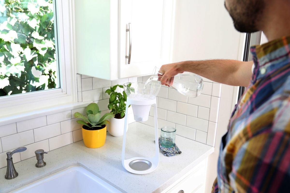 The house water purification system has a filter real estate and a filter cartridge. Some systems may have 2 cartridges; one for filtering larger sediments and another for smaller elements like chemicals and infections.At the point-of-entry, the water is filtered before it is released into your home. The water is then forwarded to all available points in your home like sinks, taps and other points.