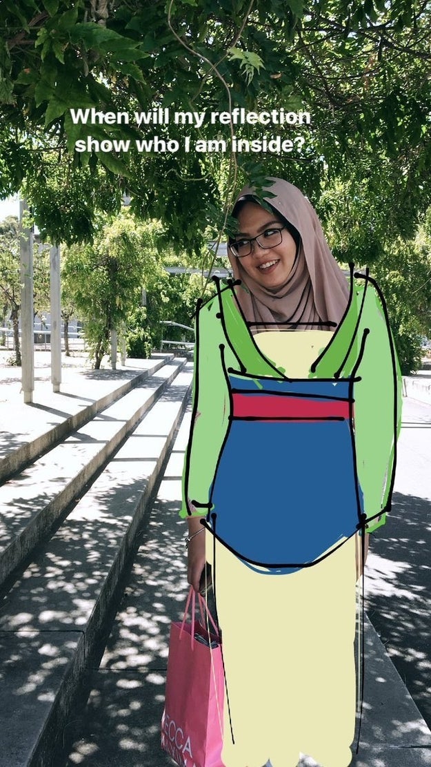 Lyana jadi Mulan