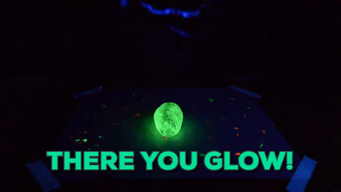Once the paint is dry and your light has charged the spud right up, turn off the lights and see the change right before your eyes. It's GLOW-TIME!