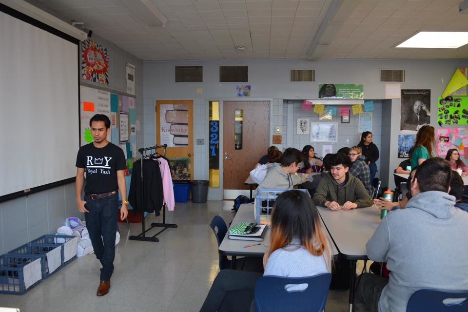On February 28th, Jenaro visited the West Chicago Community High School for the second year in a row to talk about leadership, entrepreneurship and taking action to follow your goals.