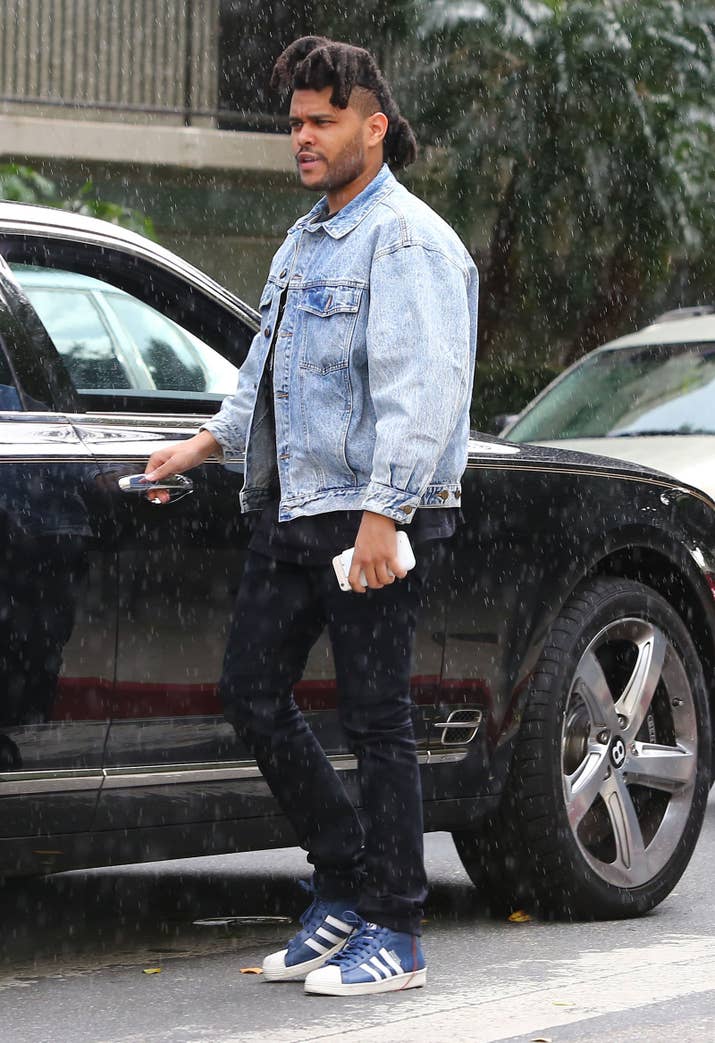 Level of rain: ☔ ☔ ☔ ☔ ☔ Reaction to the rain: Some annoyance.