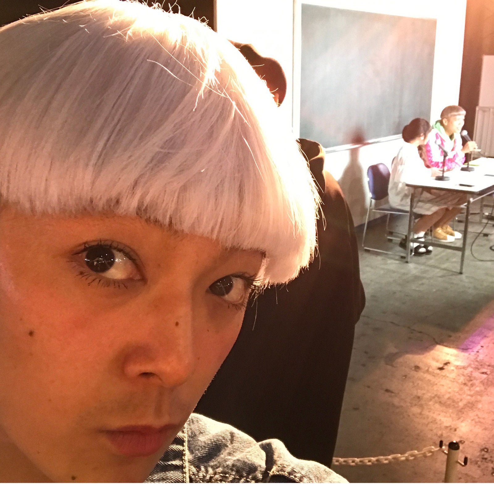 1日だけ原宿系男子に変身したら 10代に囲まれ写真とサインを求められた話