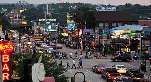 We'll wander the downtown strip of the Waterpark Capital of the WORLD and shop for moccasins and fudge.
