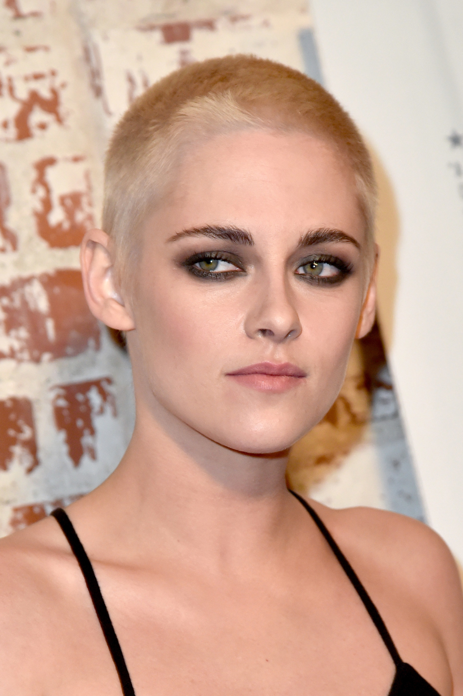 Kristen Stewarts hair loss down to break up