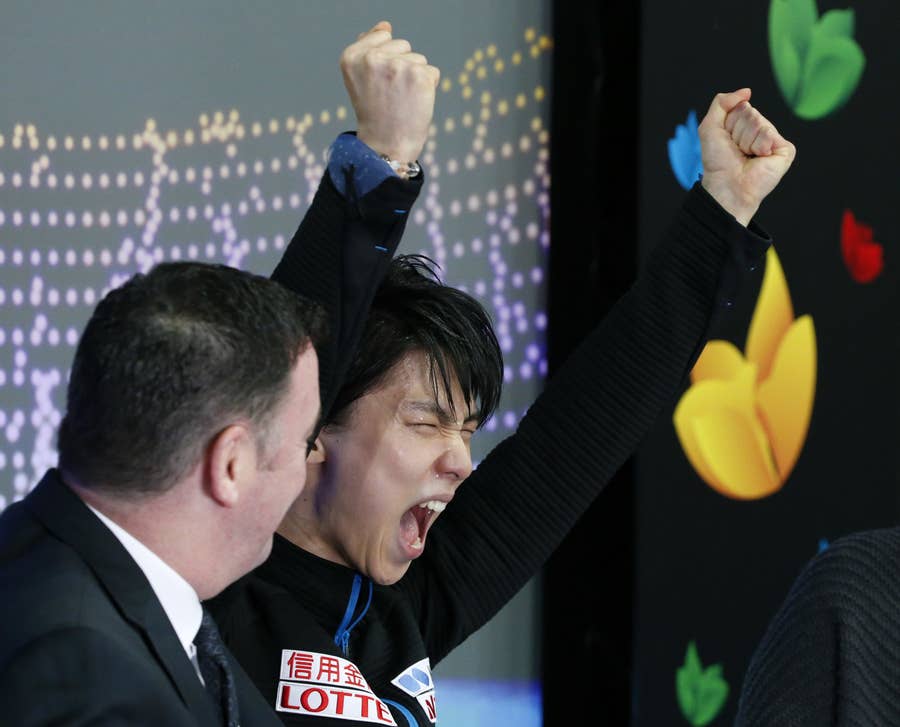 羽生結弦の完璧を超えた完璧な演技に 神 現実がアニメを超えた と驚きの声