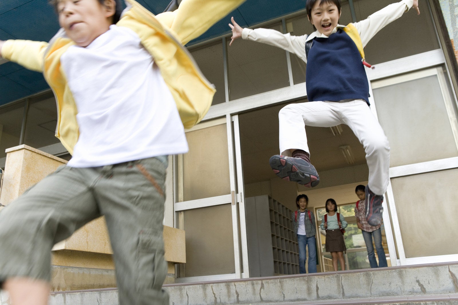 小学生男子という愛すべき生物 先輩母たちから笑い涙のアドバイス