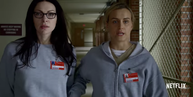 Meanwhile, Alex and Piper inadvertently come across the riot and run away as the prison descends into chaos.